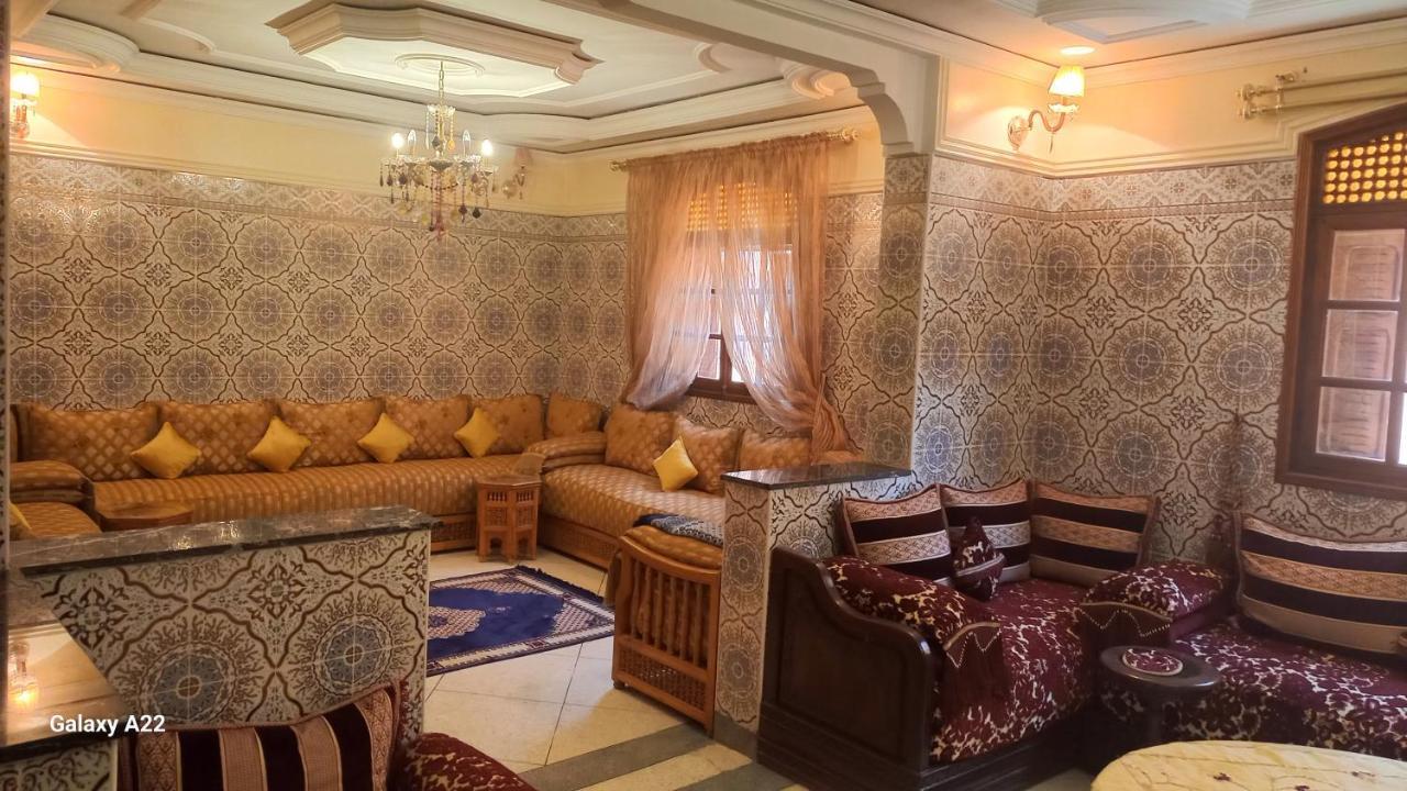 Stay With Low Budget Marrakesh Eksteriør bilde