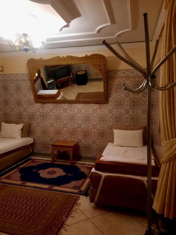 Stay With Low Budget Marrakesh Eksteriør bilde